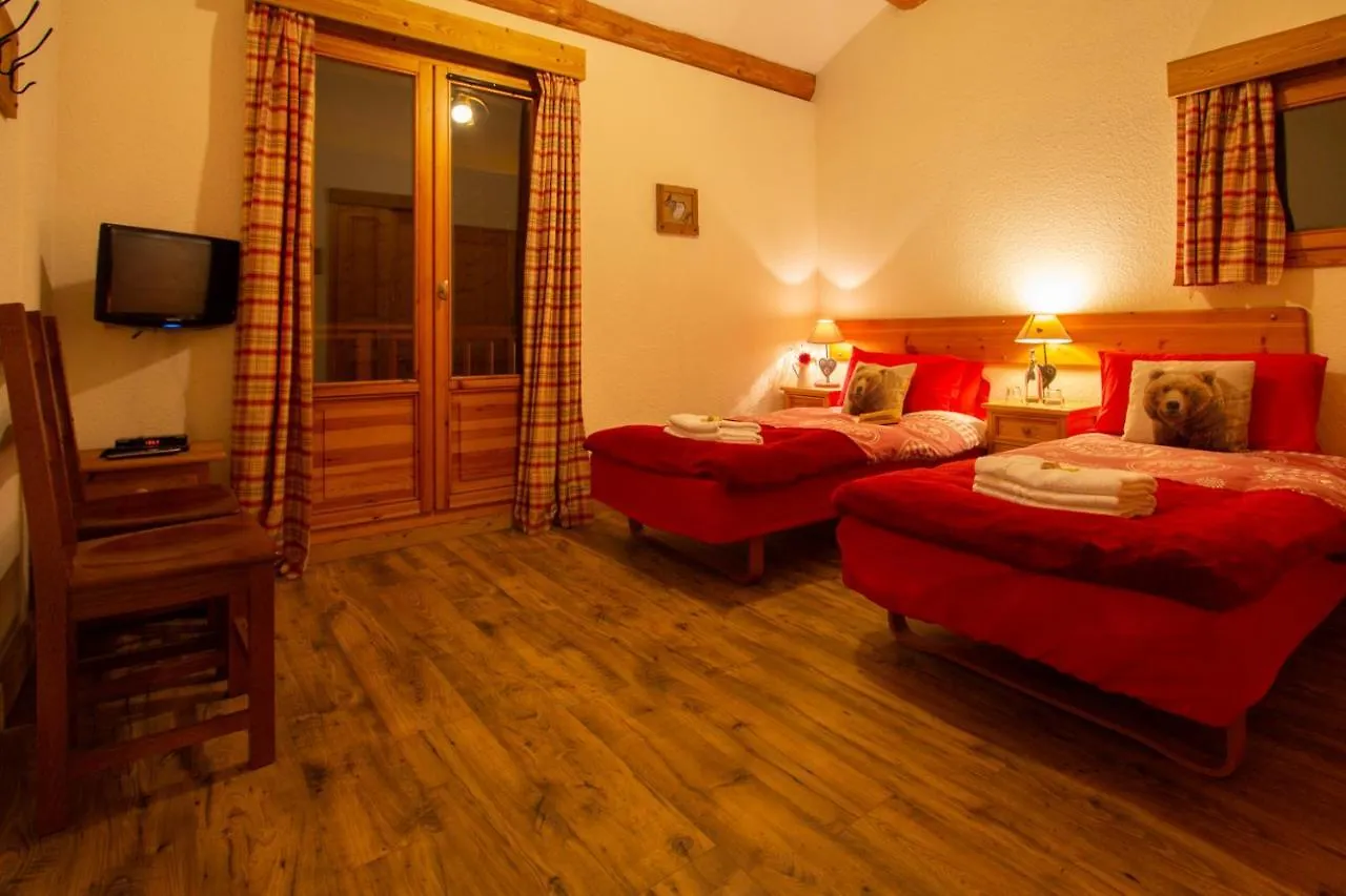 Chalet Coeur Des Brevieres By Chalet Chardons Tignes France