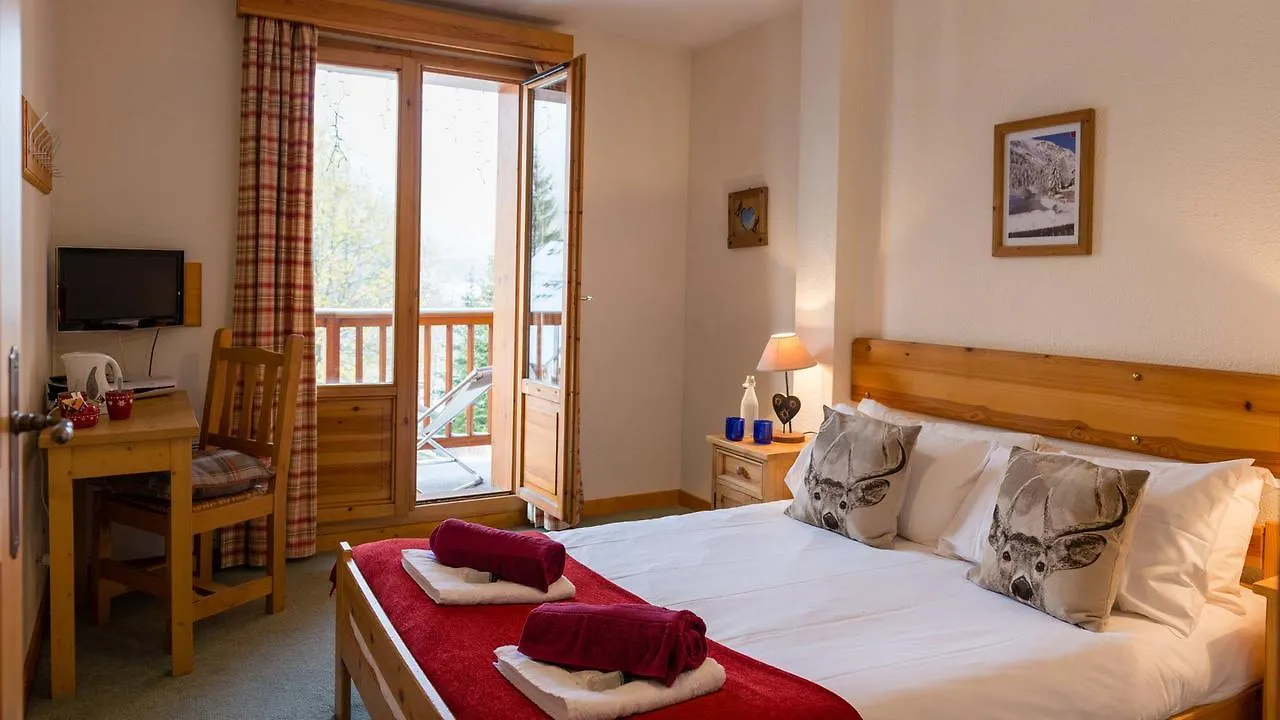 Chalet Coeur Des Brevieres By Chalet Chardons Tignes